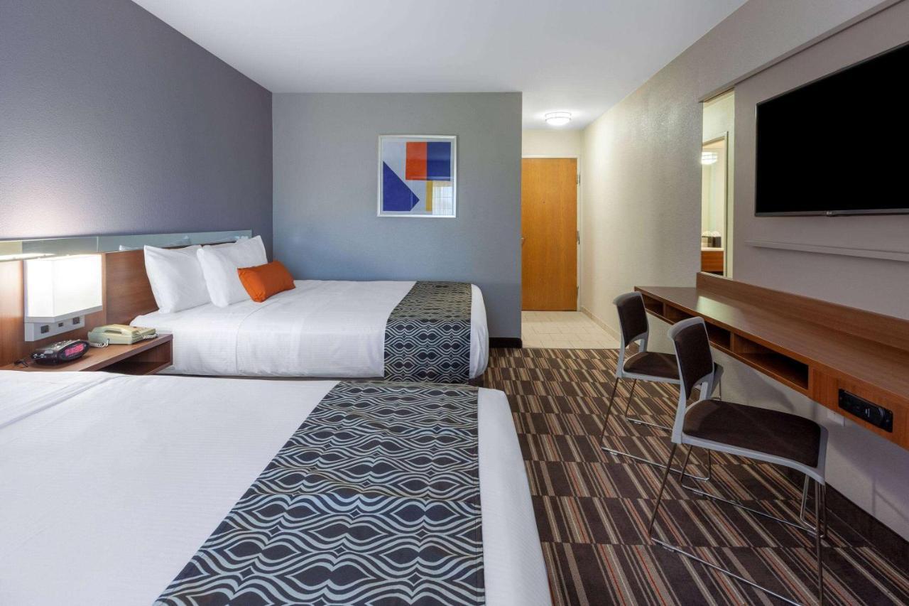 Microtel Inn & Suites By Wyndham Sunbury - Columbus North Exterior photo
